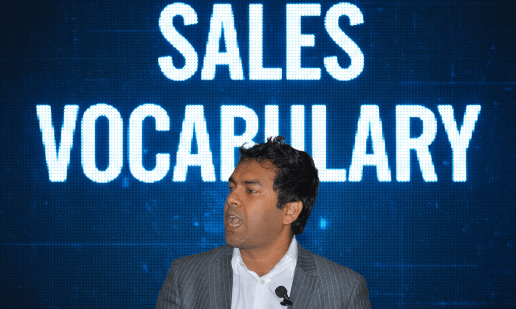 india's leading sales keynote speaker Paul Robinson